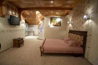 Гостиница Аквилон Владивосток Люкс с кроватью размера «king-size» и видом на море-2