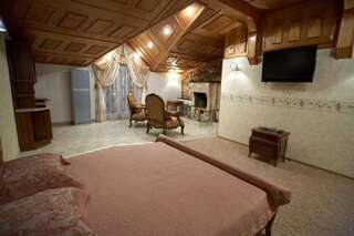 Гостиница Аквилон Владивосток Люкс с кроватью размера «king-size» и видом на море-3