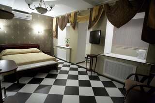 Гостиница Аквилон Владивосток Двухместный номер с 1 кроватью и балконом, вид на море-1