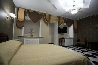 Гостиница Аквилон Владивосток Двухместный номер с 1 кроватью и балконом, вид на море-2